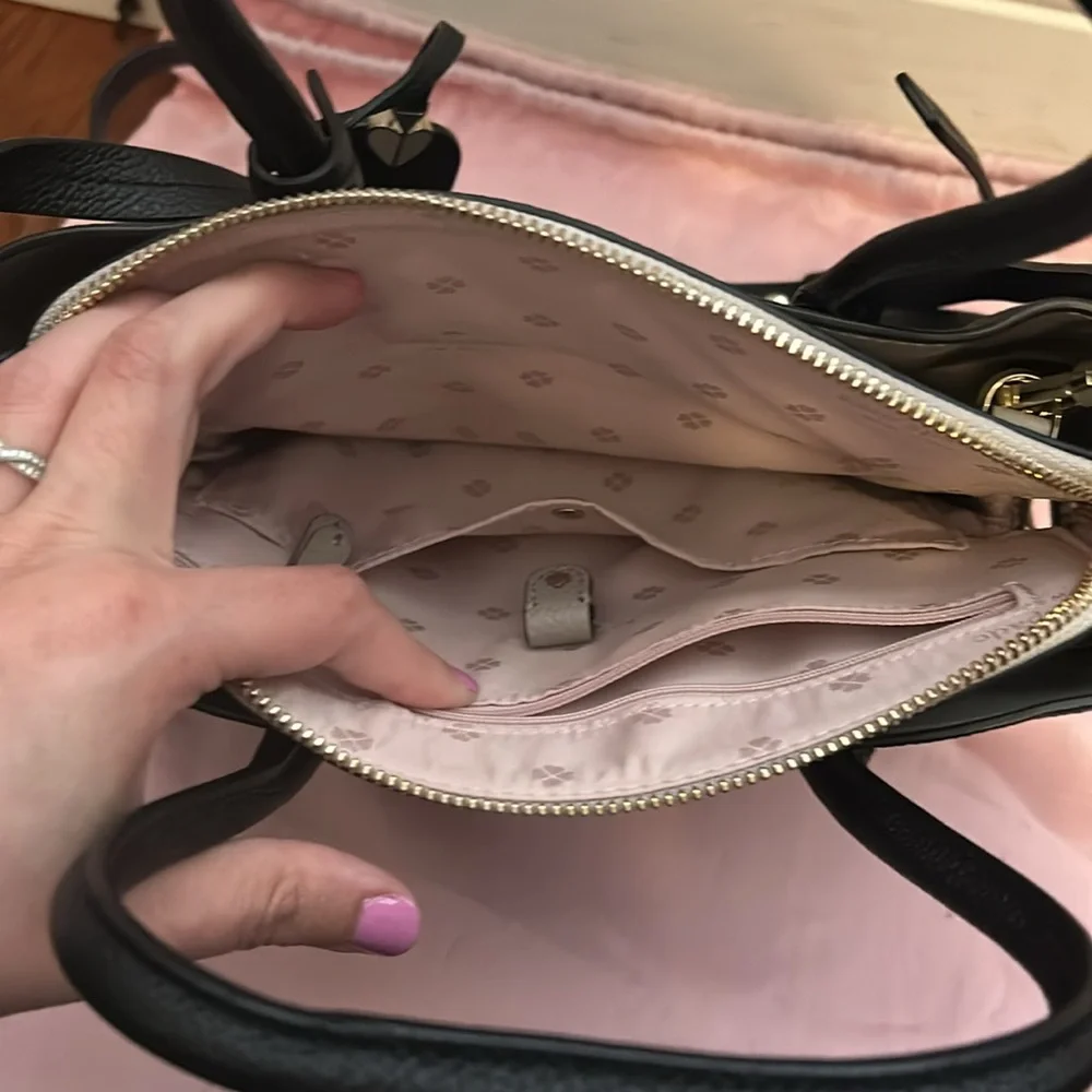 Kate Spade Cross Bodybag - Picture 6 of 7